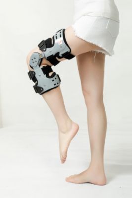 膝部固定器_常州普邦医疗设备